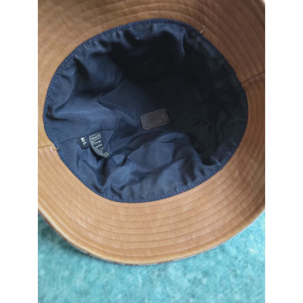 Vintage signature coach bucket hat - Picture 9 of 9